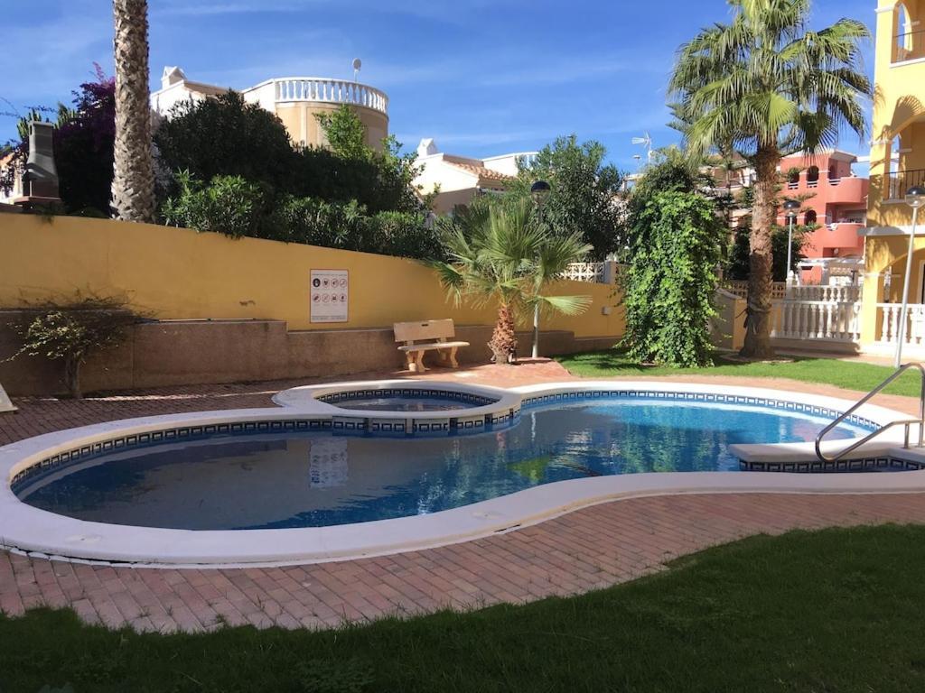 Top Floor Spacious Apartment With Roof Terrace Alicante Exterior photo