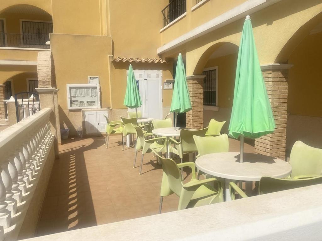 Top Floor Spacious Apartment With Roof Terrace Alicante Exterior photo